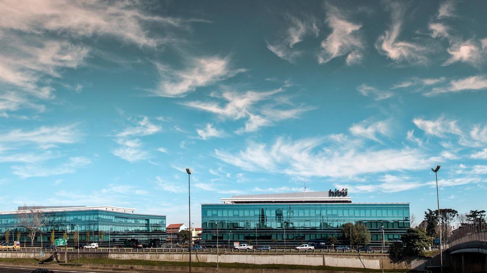 Panamerica. y Thames